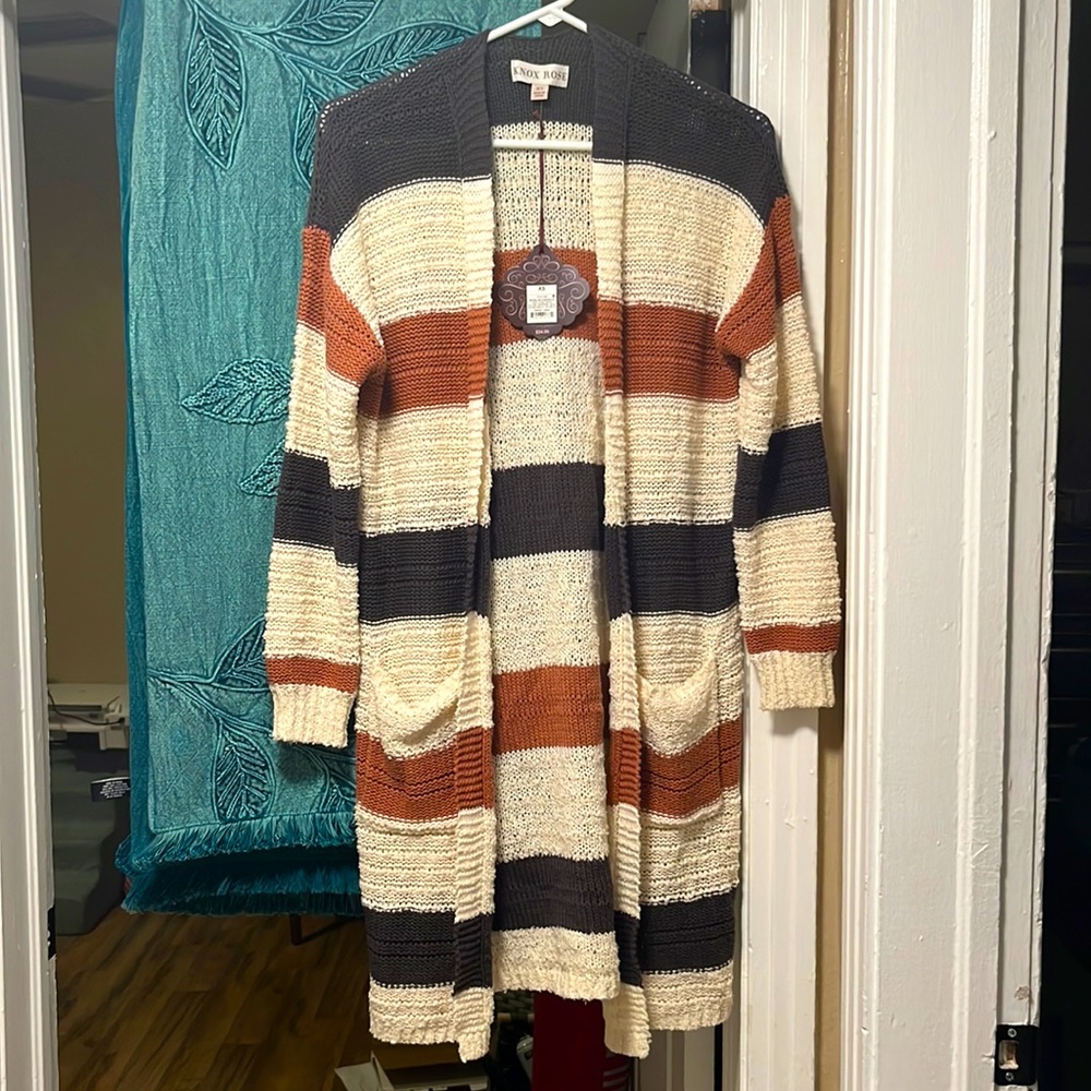 ✨💛🧡NWT multicolor Long sleeve Knox Rose jacket/cardigan💛🧡✨